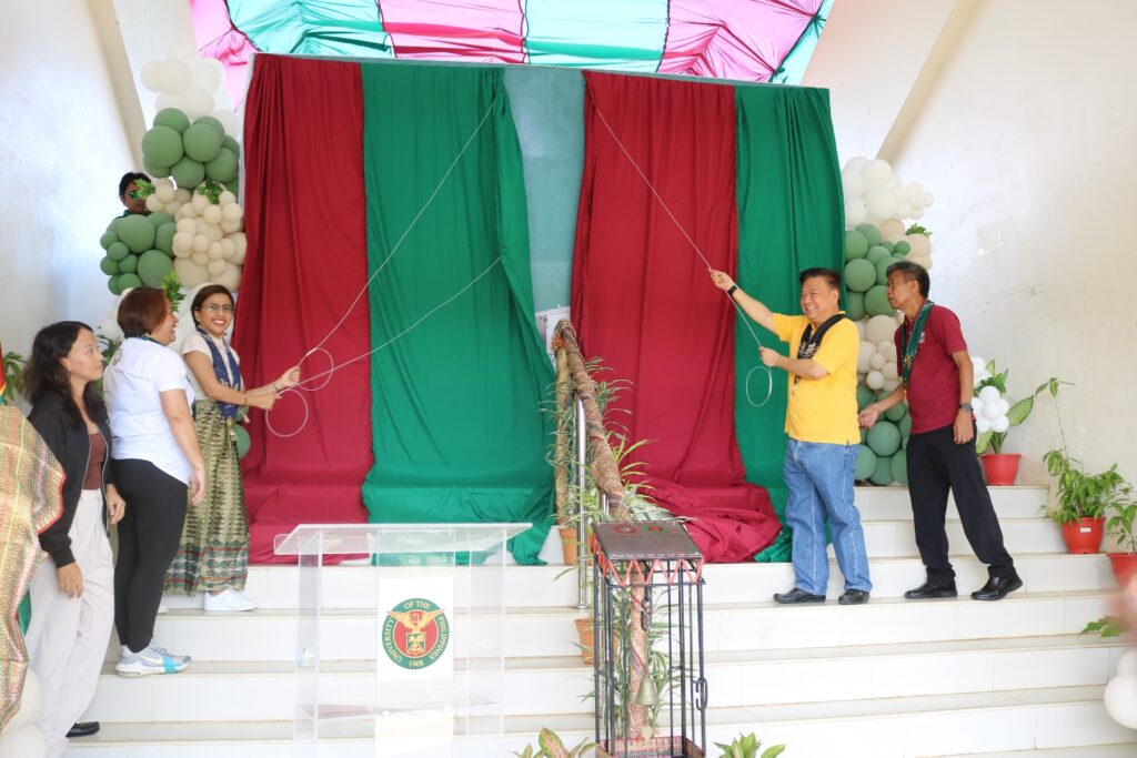 Davao City-UP sports complex story celebrated in book launch
